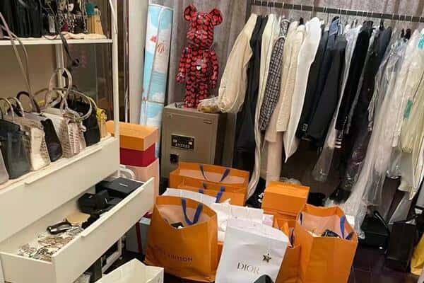 昌吉市回收一线品牌衣服